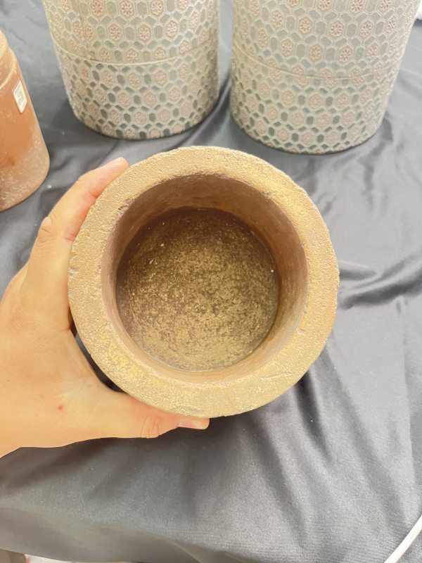 “龙吟虎啸”澄泥蛐蛐罐一对（附囊套） - 图12