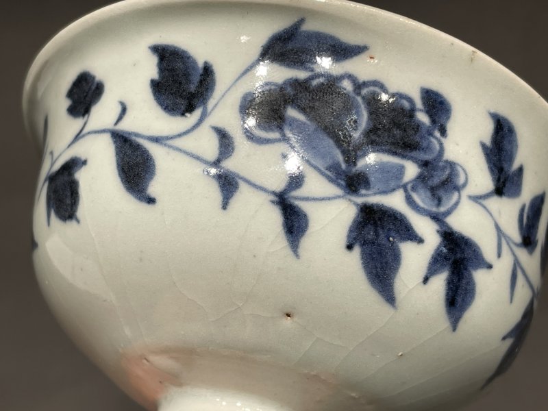 元 青花缠枝花卉高足杯 - 图6