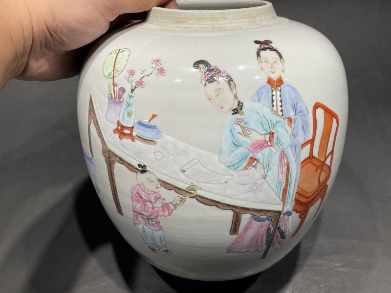 清雍正 粉彩教子图人物故事图罐 - 图2