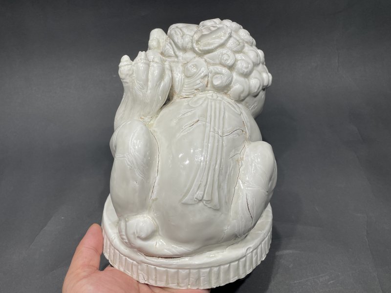 明 邢窑白釉狮子瓷塑 - 图5
