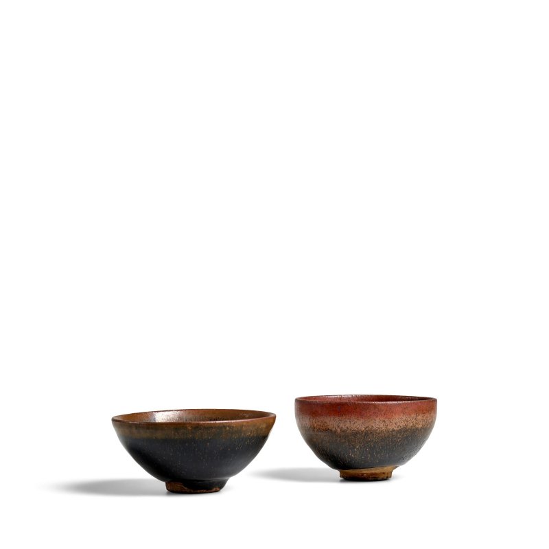 南宋 建窯兔毫盞兩只 | TWO SMALL JIAN 'HARE'S FUR' TEA BOWLS - 图3