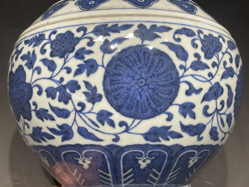 清光绪 青花缠枝莲纹赏瓶 - 图6