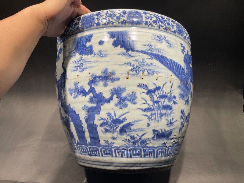 明嘉靖 青花五伦图大缸 - 图5