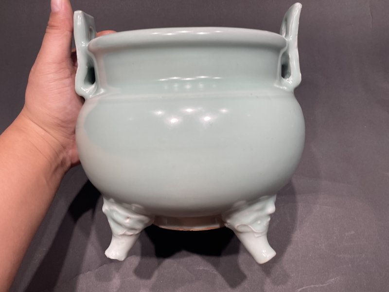 明 龙泉窑粉青釉炉 - 图4