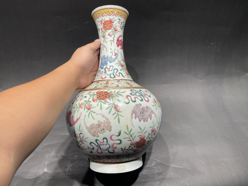 清光绪 粉彩福寿纹赏瓶一对 - 图16