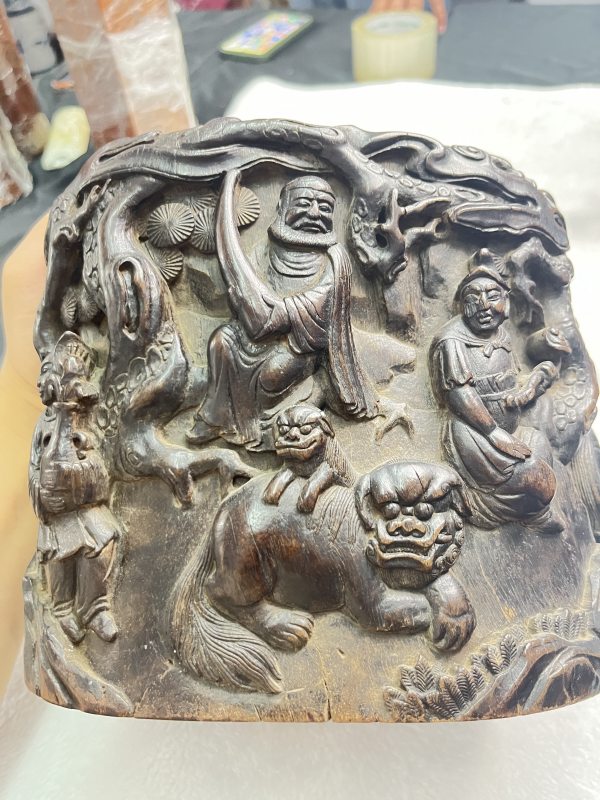 紫檀八蛮献宝纹笔海 - 图6