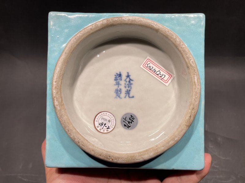清光绪 松石绿地墨彩花鸟纹琮式瓶一对 - 图13