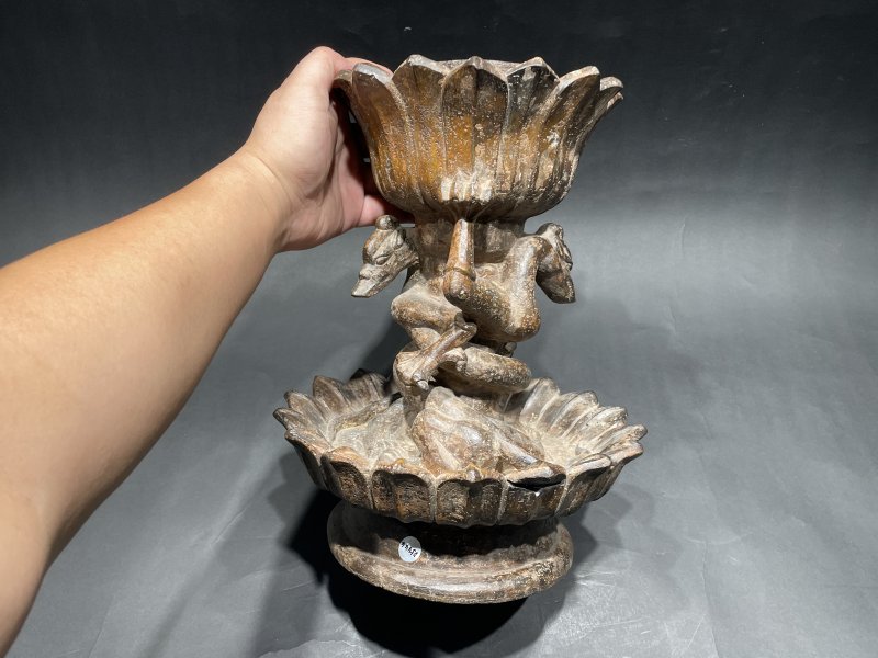 明 青石莲花浮雕龙纹灯供 - 图5