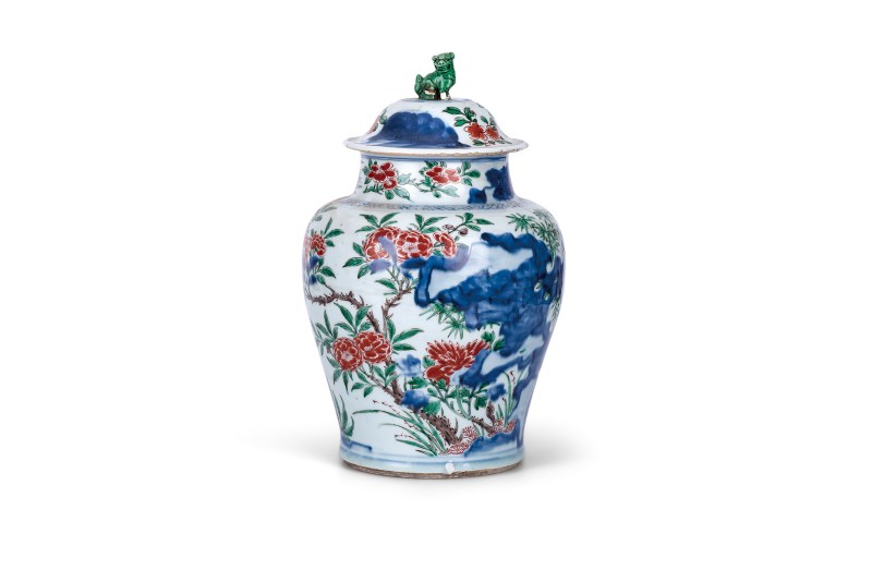 青花五彩牡丹花卉纹罐