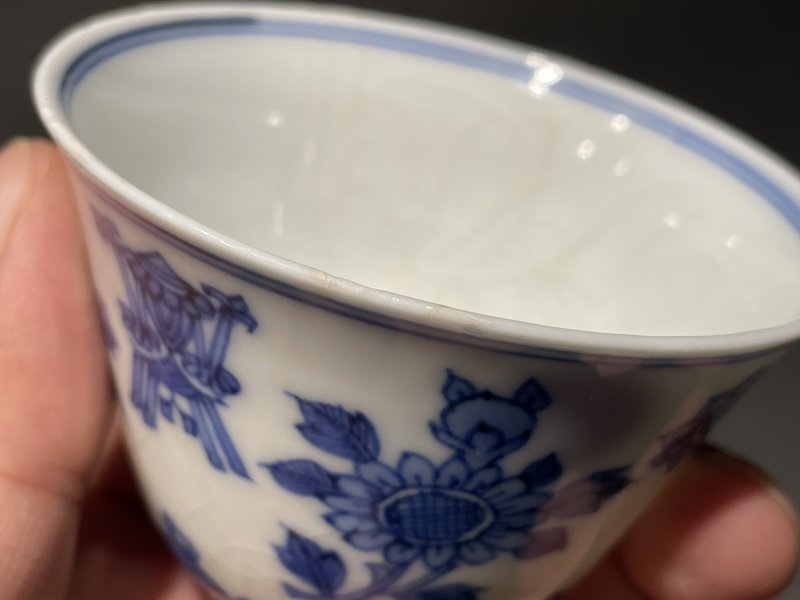 清康熙 浆胎青花菊托八宝纹杯一对 - 图17
