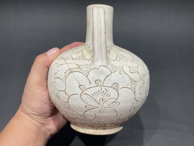 明 登封窑刻花执壶 - 图9