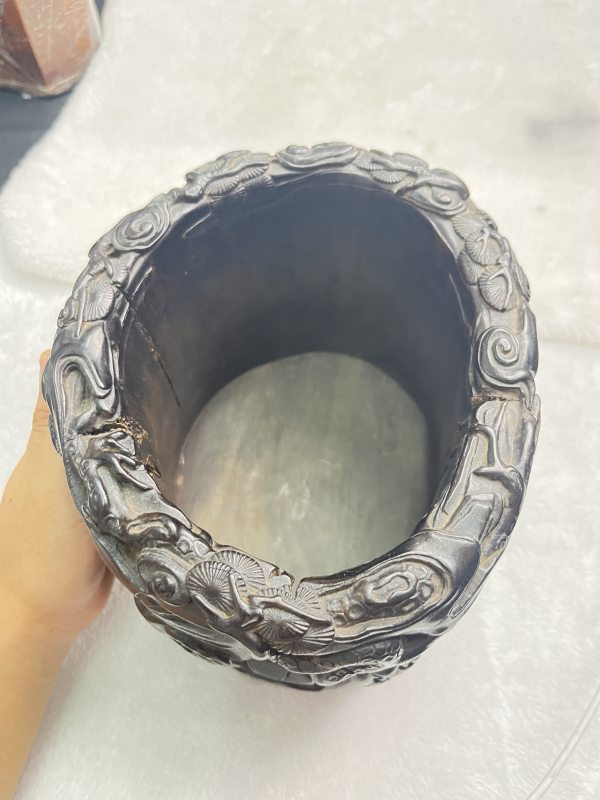 紫檀八蛮献宝纹笔海 - 图8