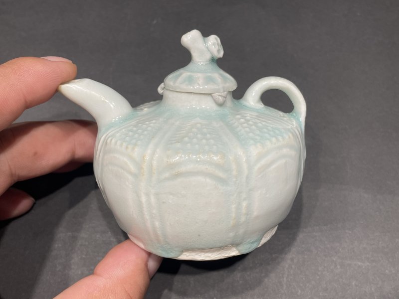 明 湖田窑并蒂莲水注 - 图2