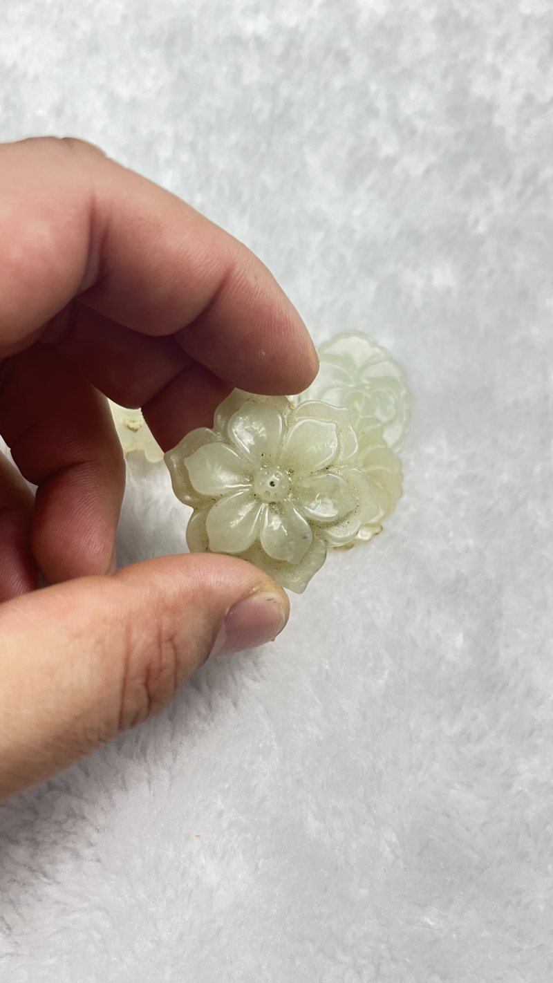 和田玉花卉形帽花一组 - 图6