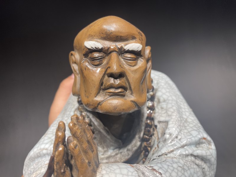 清 石湾窑罗汉瓷塑 - 图13