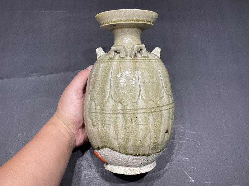 明 象州窑六系盘口壶（刻莲瓣） - 图2