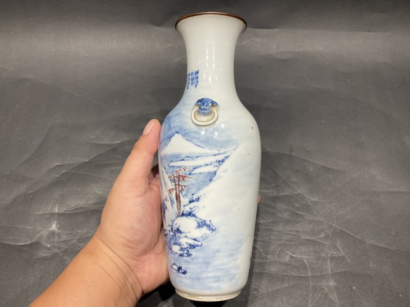 清晚期 青花釉里红踏雪寻梅双耳瓶 - 图3