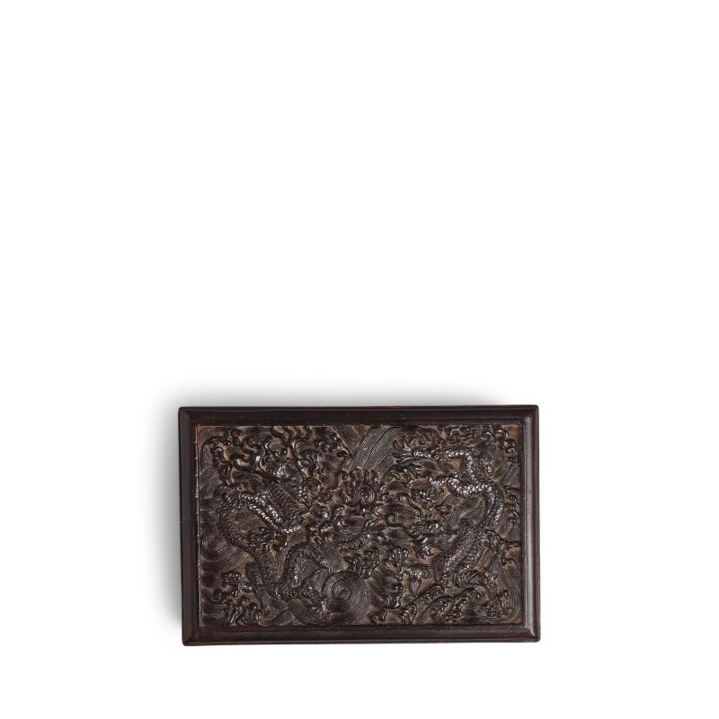 十九世紀 雕雙龍戲珠紋木盒 | A CARVED WOOD 'DRAGON' RECTANGULAR BOX AND COVER - 图3