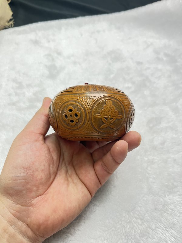 匏制花卉圆形虫具 - 图3