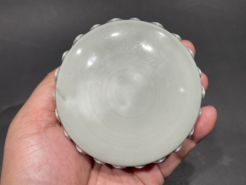 清康熙 青釉贴如意头纹茶叶罐 - 图7