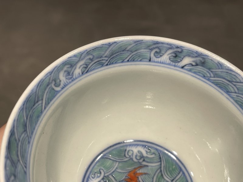 清雍正 斗彩福山寿海杯一对 - 图8