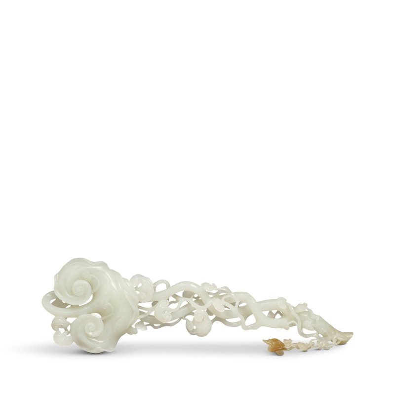 二十世紀 白玉鏤雕靈芝活環墜如意 | A WHITE JADE RETICULATED RUYI SCEPTER