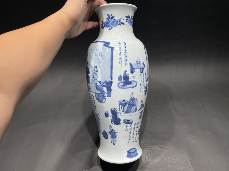 清康熙 青花饮中八仙图观音瓶 - 图3