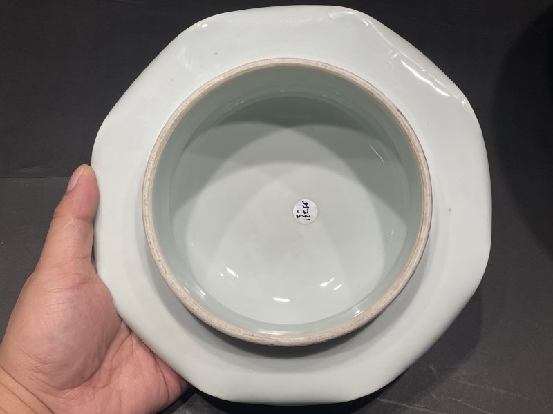 清晚期 青釉荷叶罐一对 - 图6