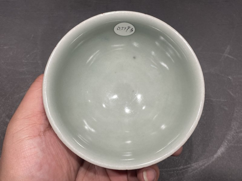 明 龙泉窑青釉莲瓣盏 - 图6