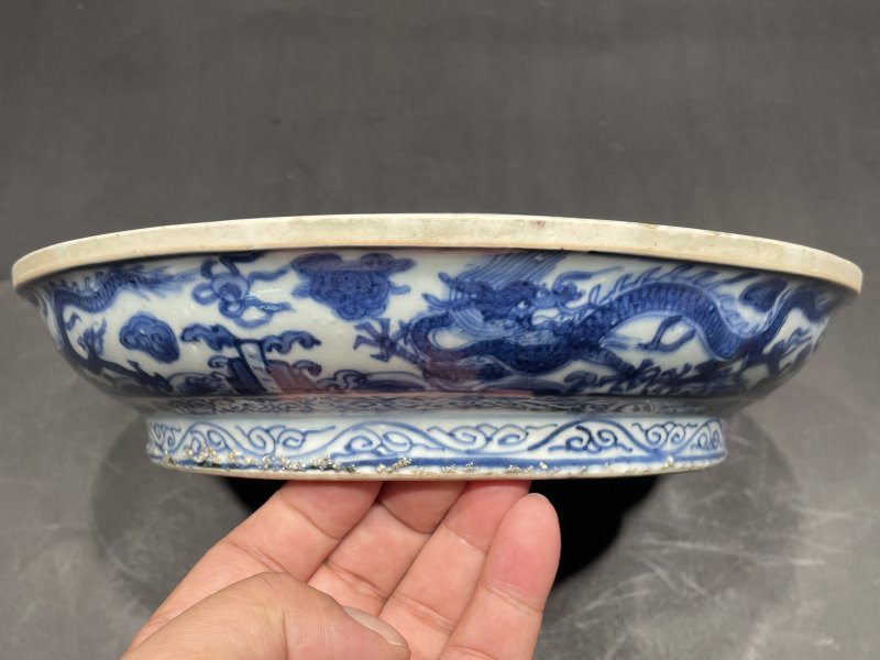 明万历 青花瑞兽纹格盘 - 图9