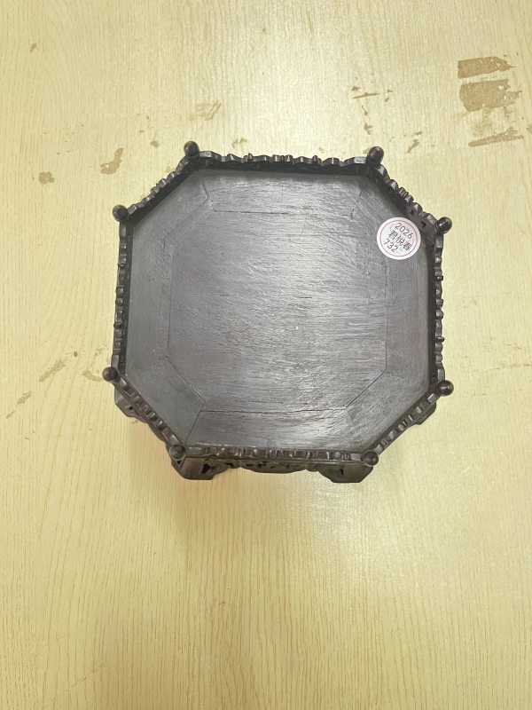 紫檀透雕卷草纹供台 - 图2