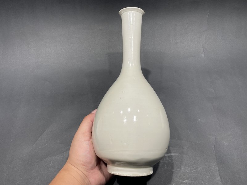 明 定窑长颈瓶 - 图4