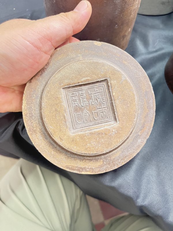 “虎啸龙吟” 澄泥蛐蛐罐一对（附囊套） - 图8