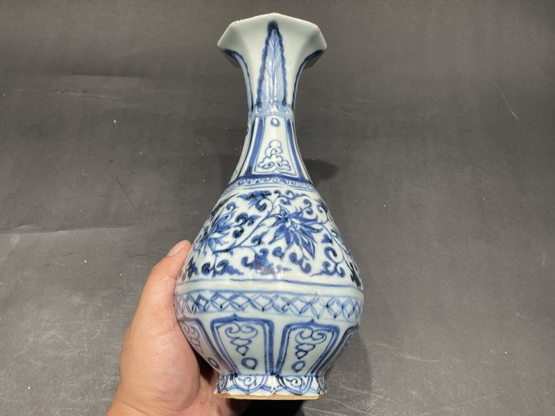 元 青花缠枝莲八方玉壶春瓶 - 图5