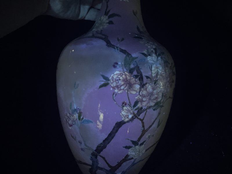 清雍正 御制粉彩碧桃花观音尊 - 图15