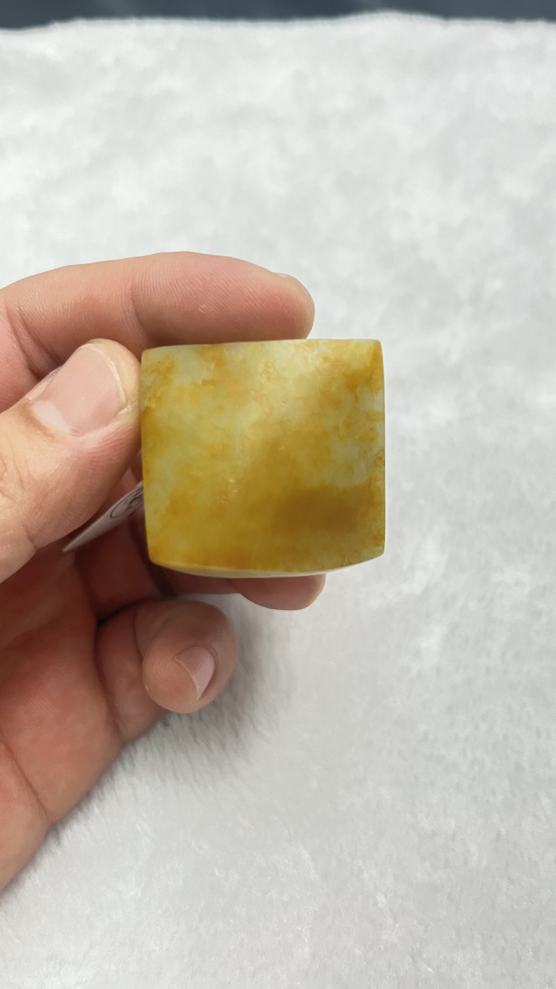 和田玉留皮马鞍形扳指 - 图7