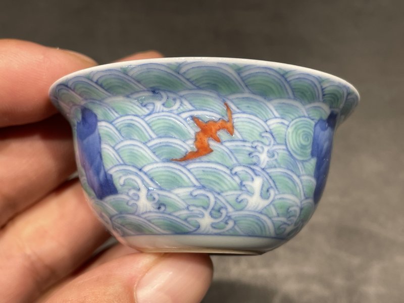清雍正 斗彩福山寿海杯一对 - 图11