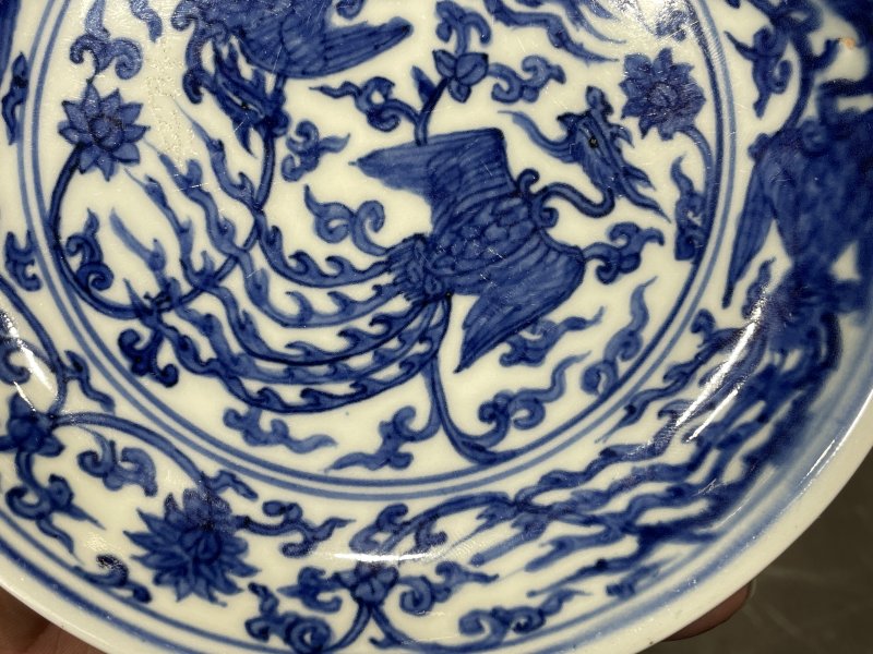 明嘉靖 青花外青花高仕内穿花凤纹盘 - 图4