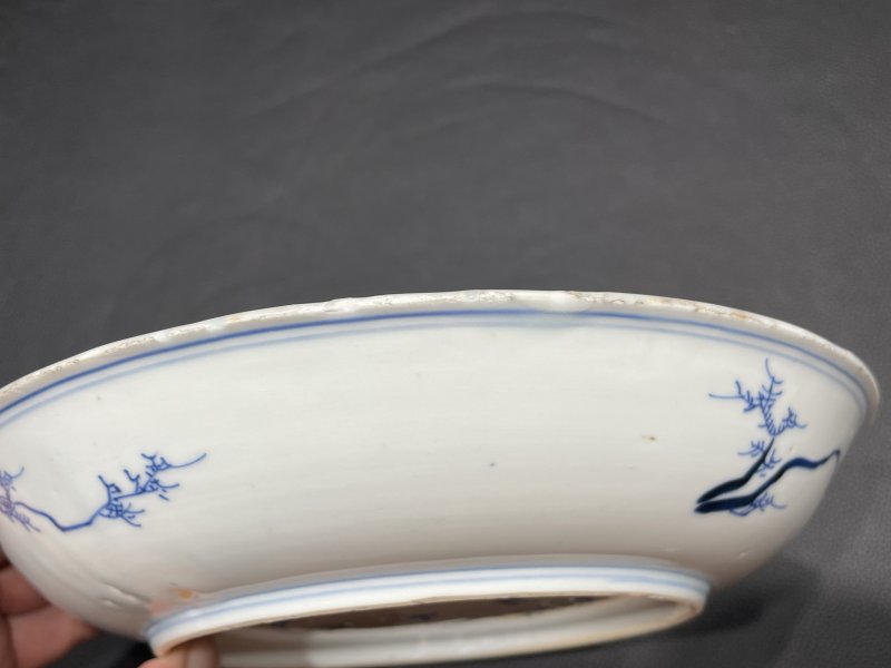 清康熙 早期青花披麻皴山水人物纹盘 - 图10