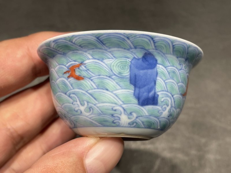 清雍正 斗彩福山寿海杯一对 - 图12