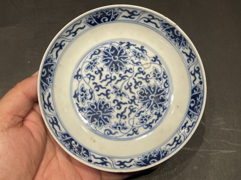 清光绪 青花缠枝莲纹盘一对 - 图10