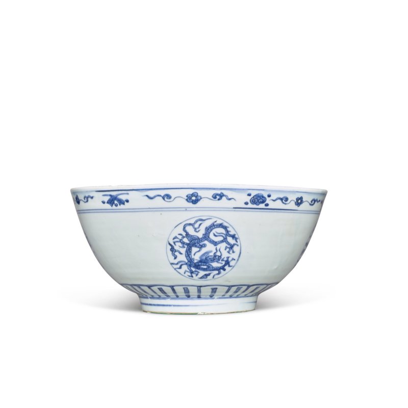 明末 青花團龍紋大盌 - 图2