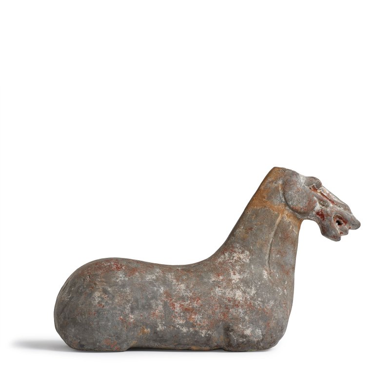 漢 彩繪灰陶馬 | A PAINTED GRAY POTTERY FIGURE OF A HORSE