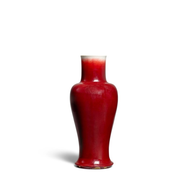 十八/十九世紀 紅釉觀音尊 | A RED-GLAZED VASE - 图4