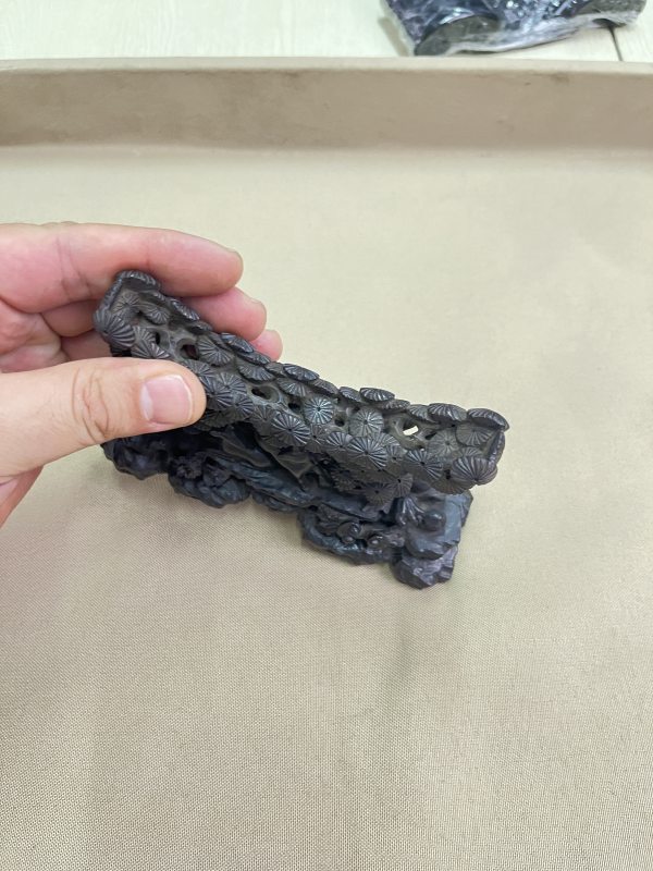 紫檀松鹤延年纹器座 - 图5