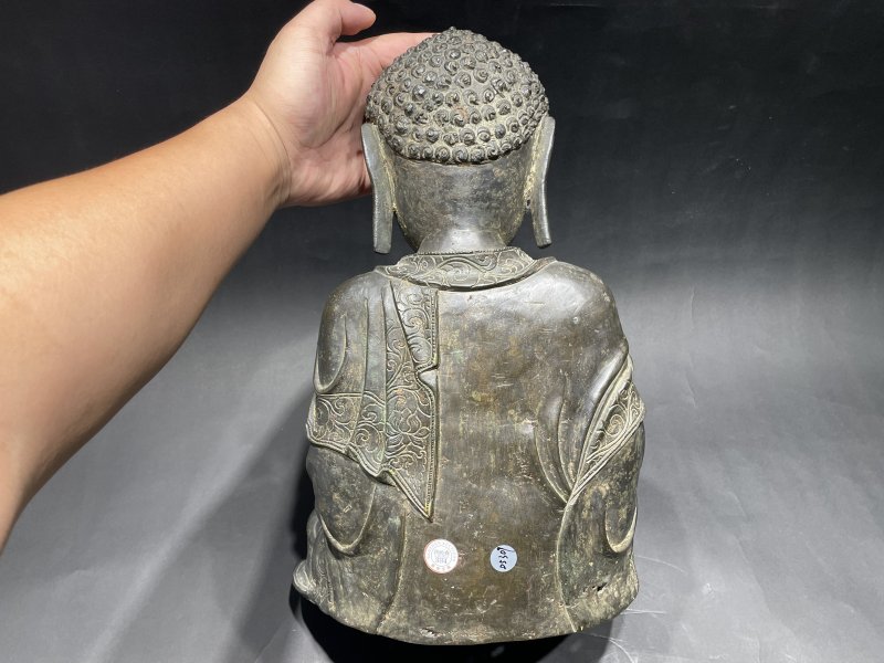 明 铜三拿式阿弥陀佛座像 - 图8