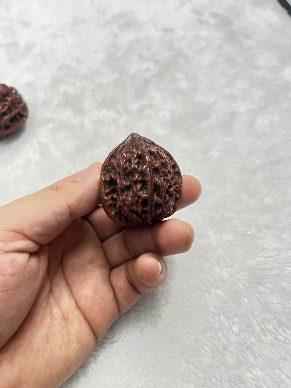 鸡心核桃手捻一对 - 图5