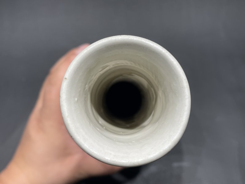 明 定窑长颈瓶 - 图9