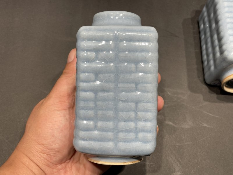 清光绪 仿汝琮式瓶一对 - 图3