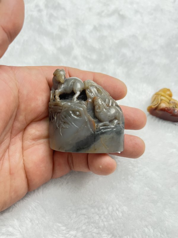 罗汉、动物钮石印章一组 - 图3